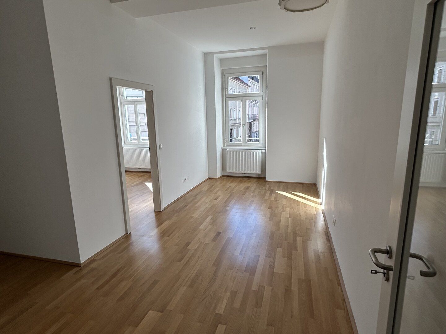 Helle 2-Zimmer-Wohnung mit Südausrichtung - nähe Jakominiplatz