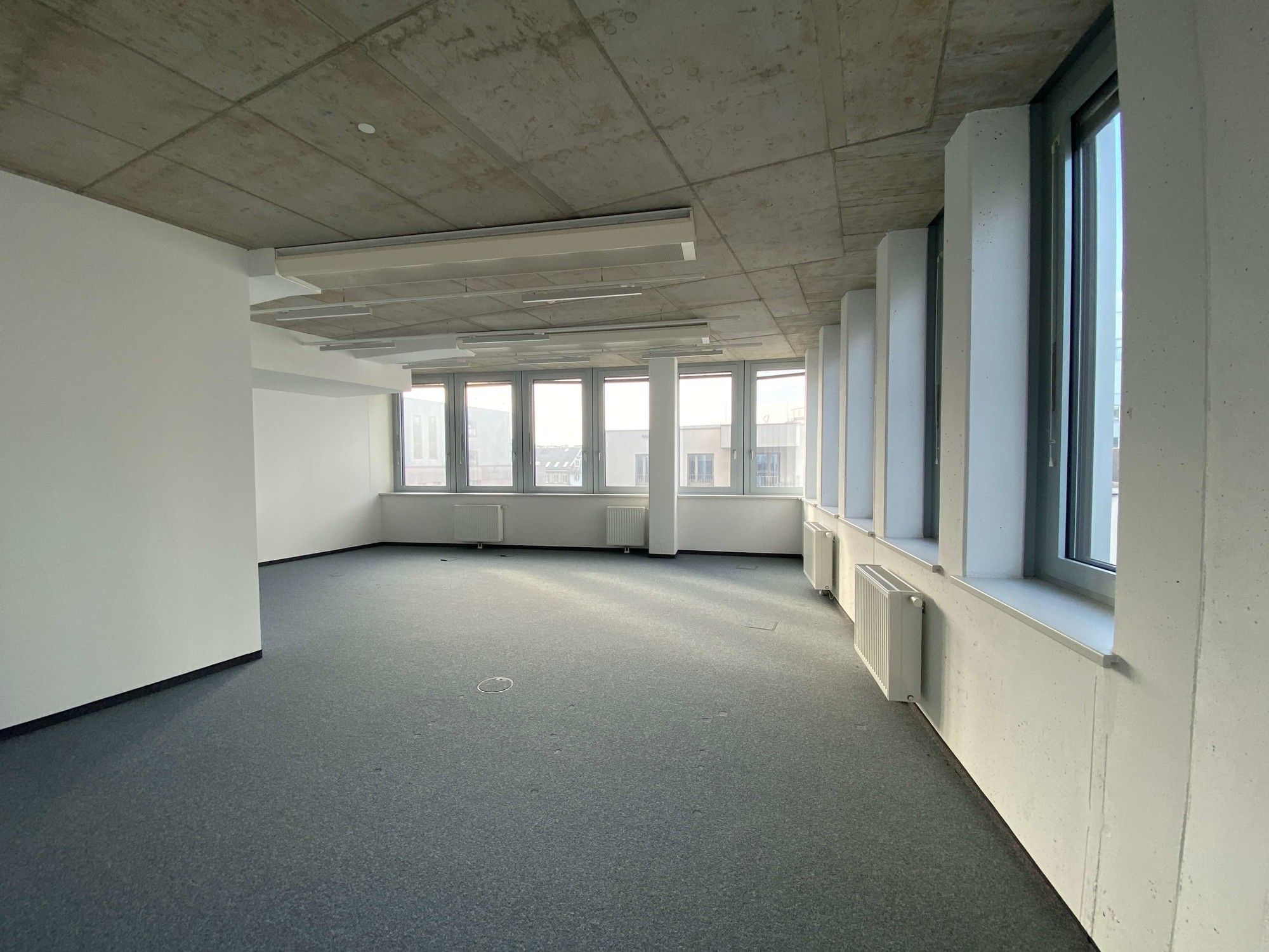 Moderne Büroflächen im VIE - Ansicht 4