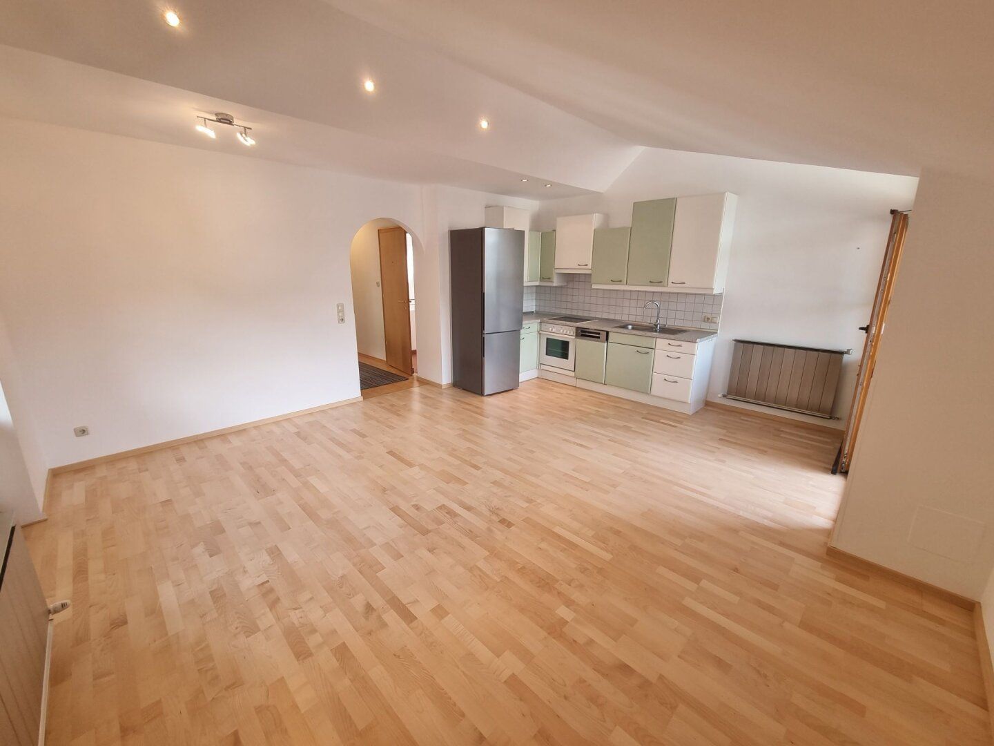 2,5 Zimmer Wohnung mit Balkon in Goldegg-Weng