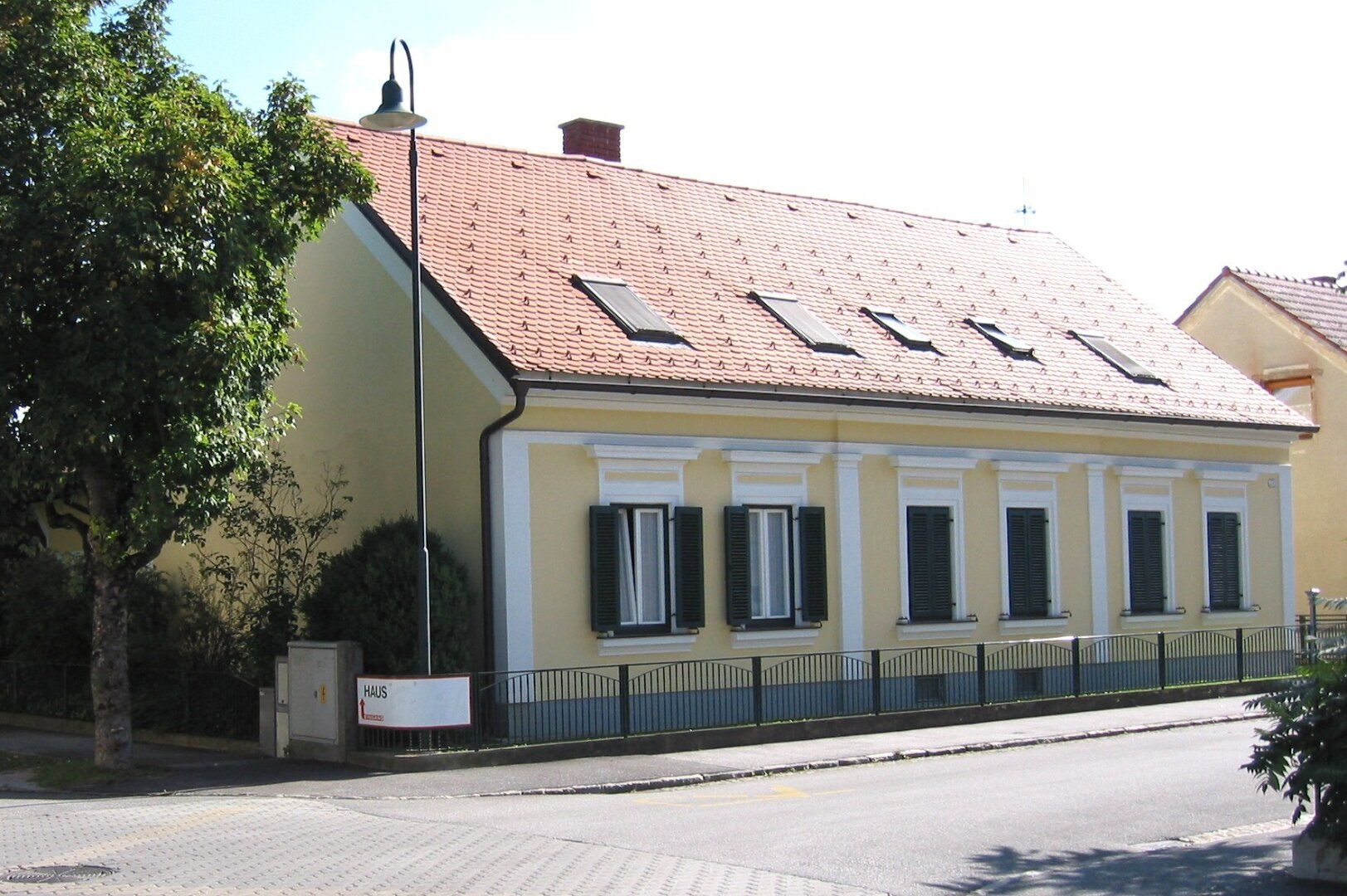 Geräumiges Einfamilienhaus in Fürstenfeld - Vielseitige Nutzung und zentrale Lage!