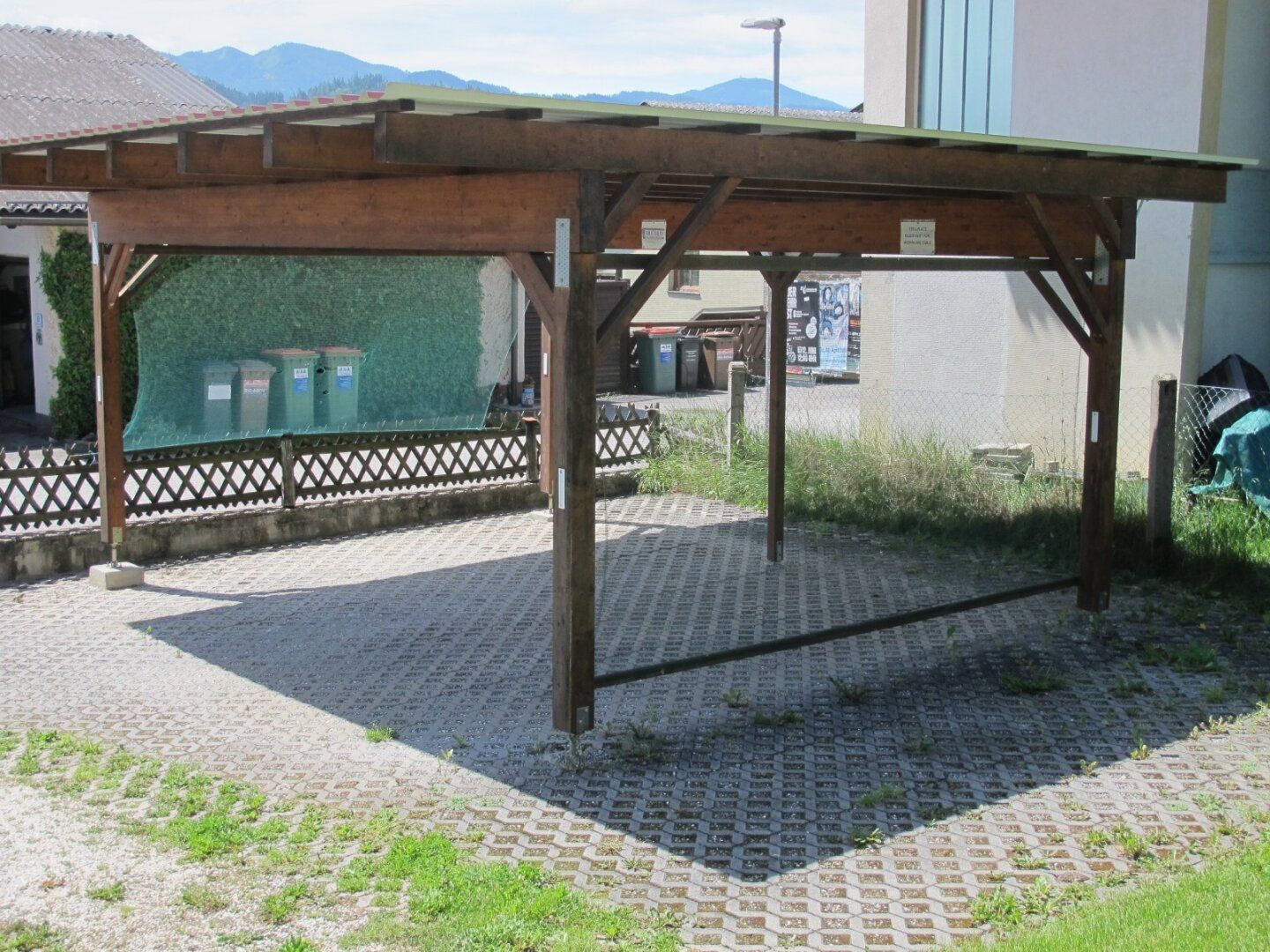 Bauland-Grundstück in bester Lage mit bestehendem Altbau - Mehr