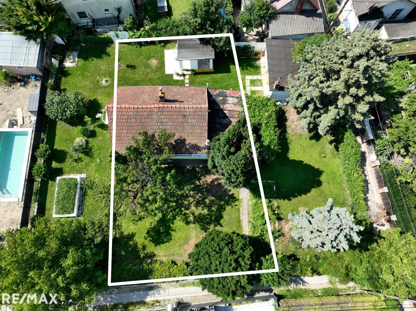 Seltene Gelegenheit - Simmeringer Kleingarten mit 325 m² Eigengrund und Haus - keine Pacht - ganzjähriges Wohnen erlaubt!