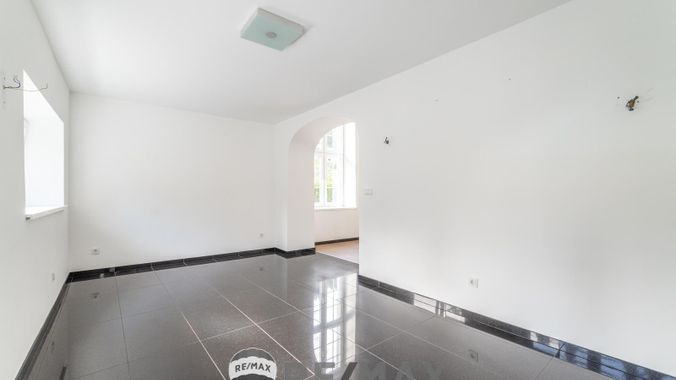 15 Esszimmer