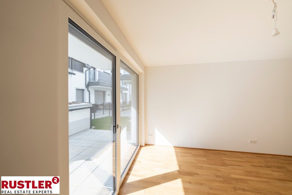 ANLEGERHIT | Sehr Helle EG-Wohnung mit gut durchdachtem Grundriss, Garten & Terrasse