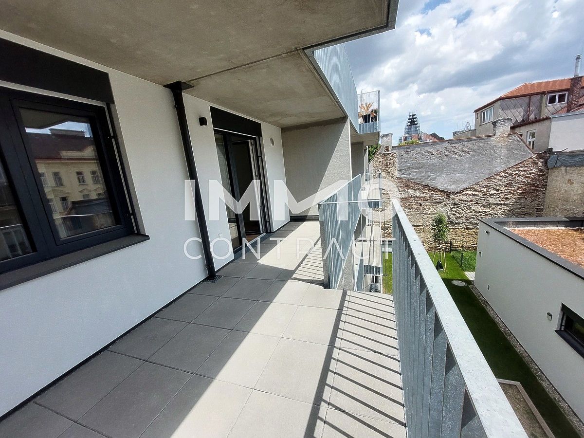 Vivara! Provisionsfreie und ruhige Innenhoflage mit tollem Balkon