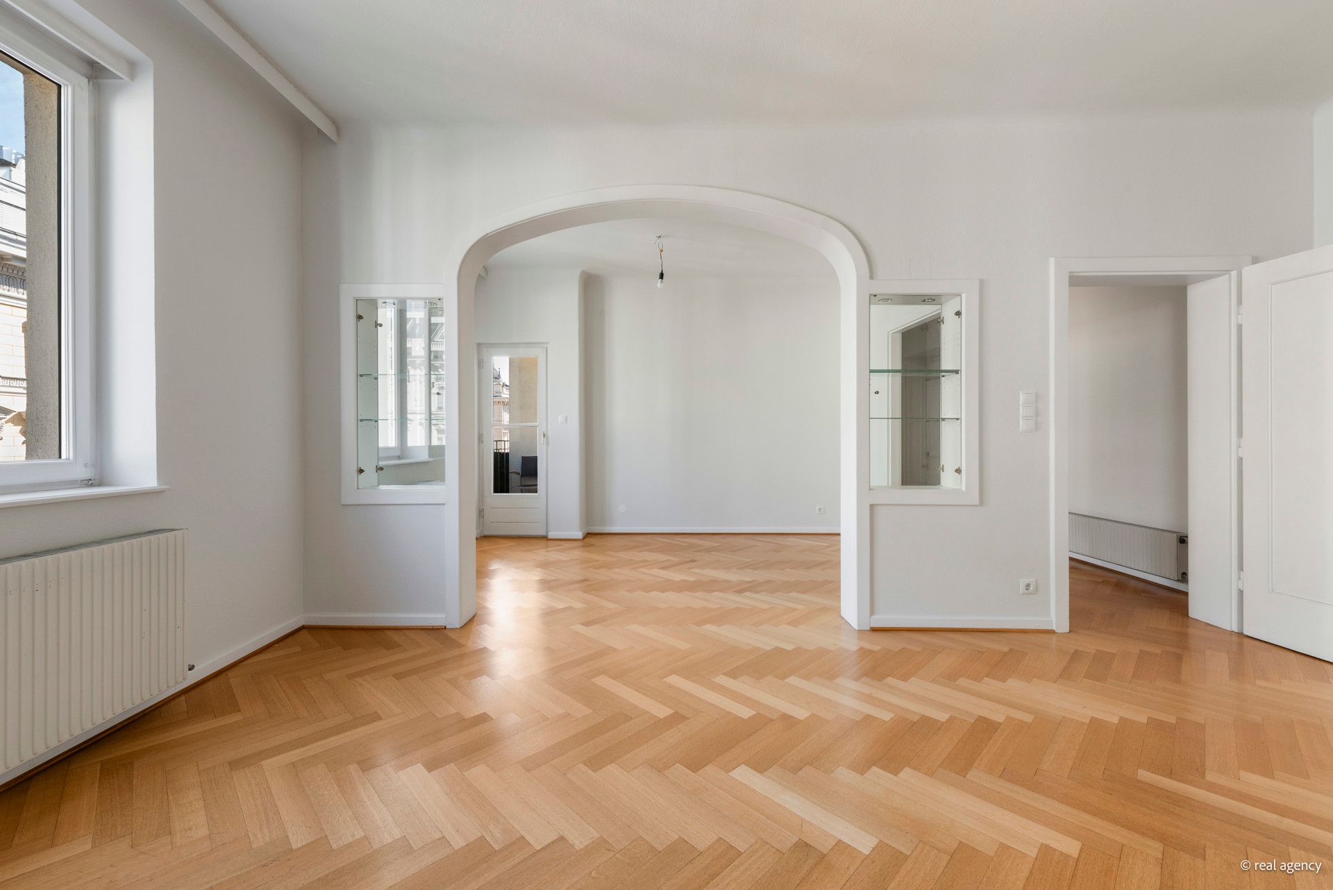 3 Zimmer City Wohnung mit Balkon