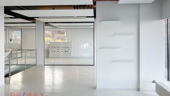 Büro links