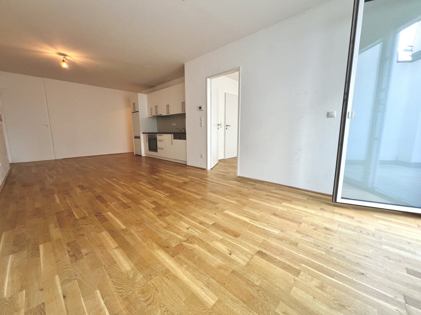 Schöne 59m² Wohnung, 2-Zimmer mit Loggia & großer Terrasse in Purkersdorf zu mieten!