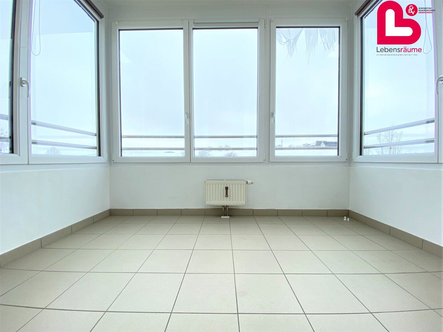Helle 3-Zimmer Wohnung mit Wintergarten