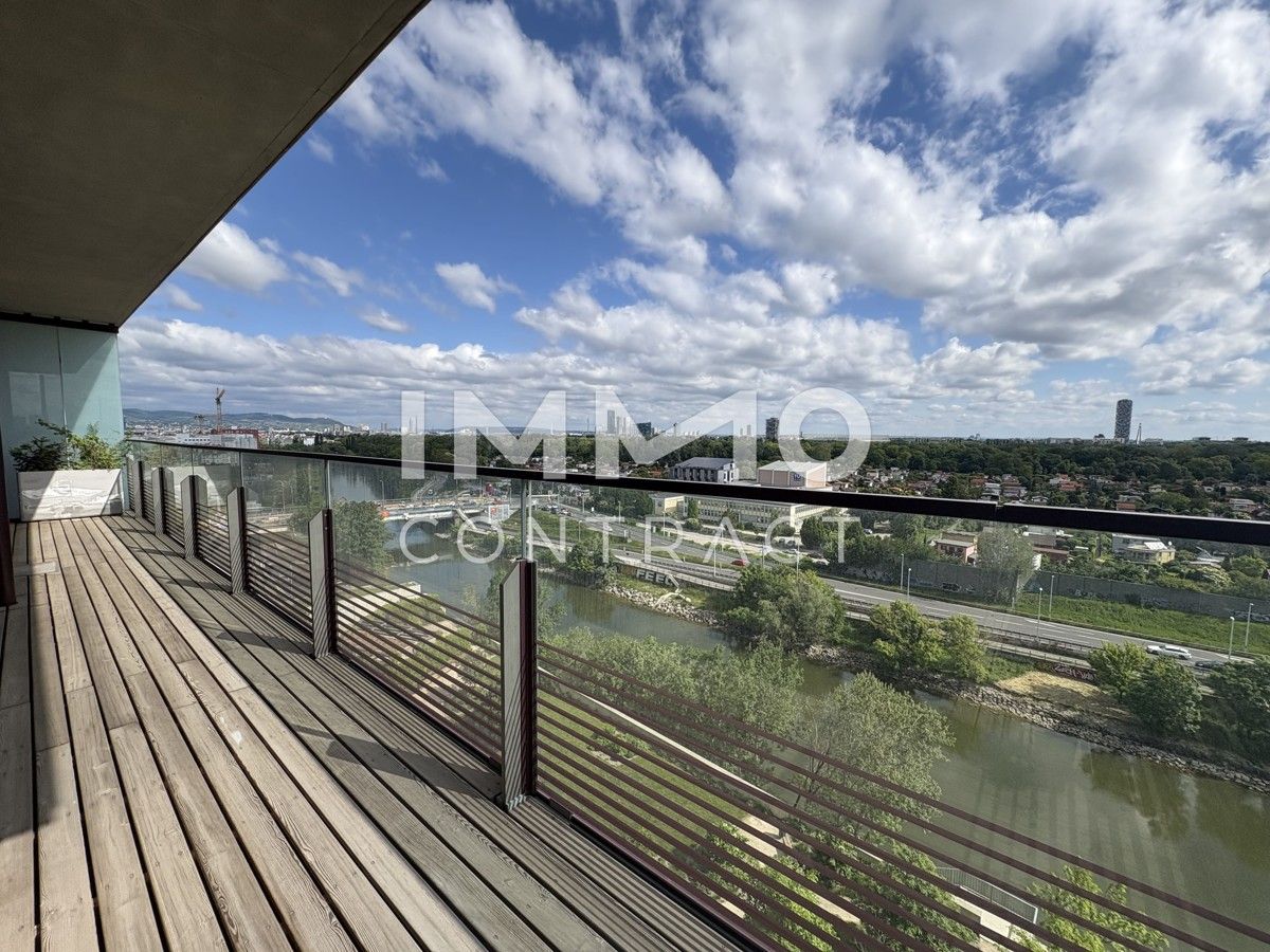 Blick auf Prater & Stadt: TOP-möbliertes Zweizimmer-Apartment mit großzügigem Balkon