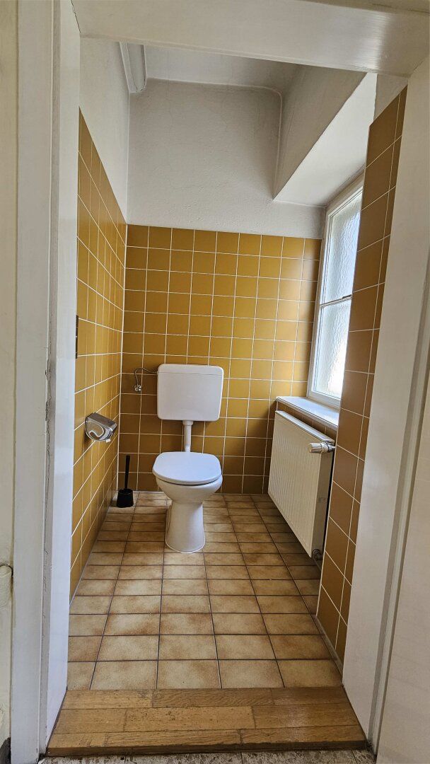 Büro für Steuerberatung in zentraler Lage: 3 Räume, bei Bedarf Besprechungszimmer und Gemeinschaftsraum - Mehr