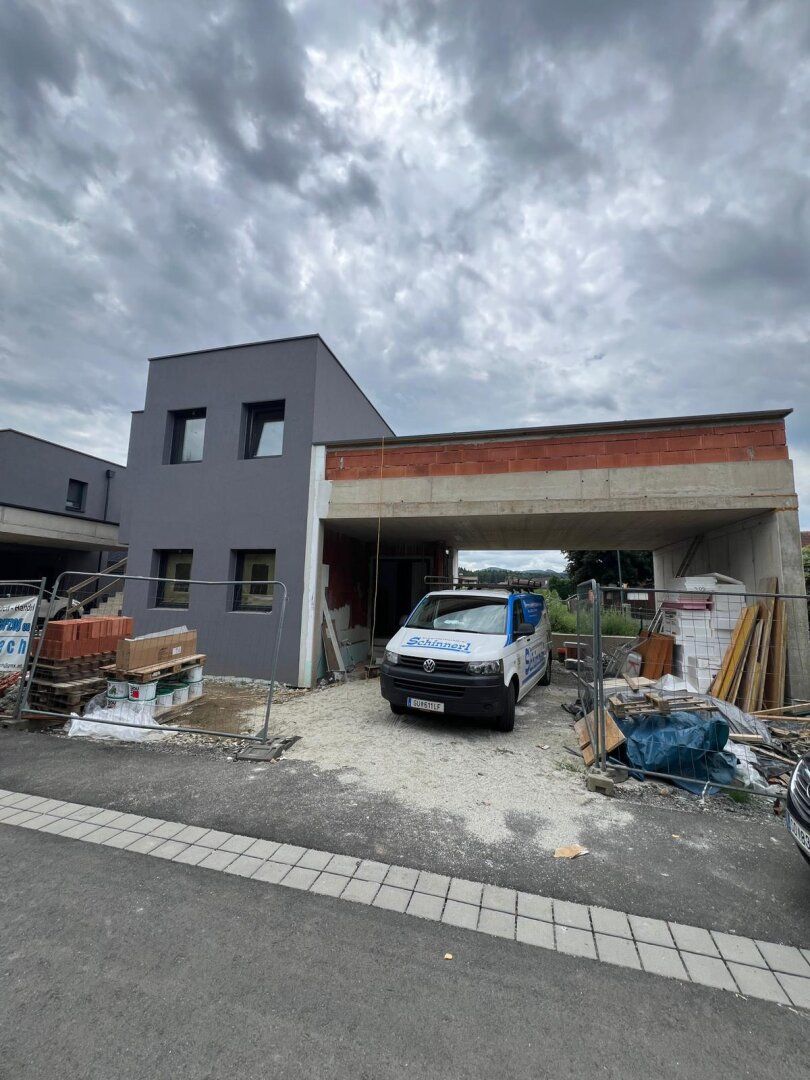Traumhafte 3- Zimmer- Neubauwohnung mit 54m² großer Westterrasse, hochwertige Aussattung und Carportplatz im Kaufpreis inkl.- Heimschuh bei Leibnitz