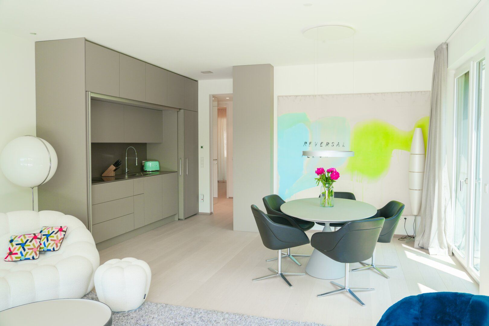 Die perfekte SEEWOHNUNG am NORDUFER mit gigantischer Seeblickterrasse - Seezugang - Outdoorpool - Fitness & Sauna - Bellevue Residenzen - Mehr