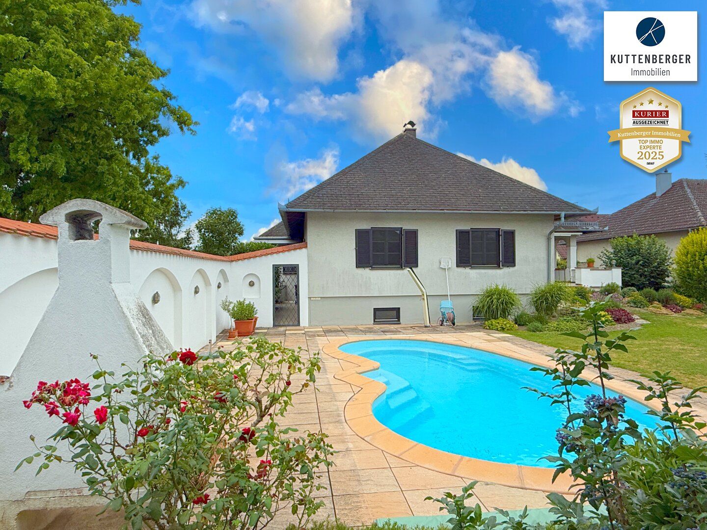 Gepflegtes Einfamilienhaus mit Pool und schönem Garten