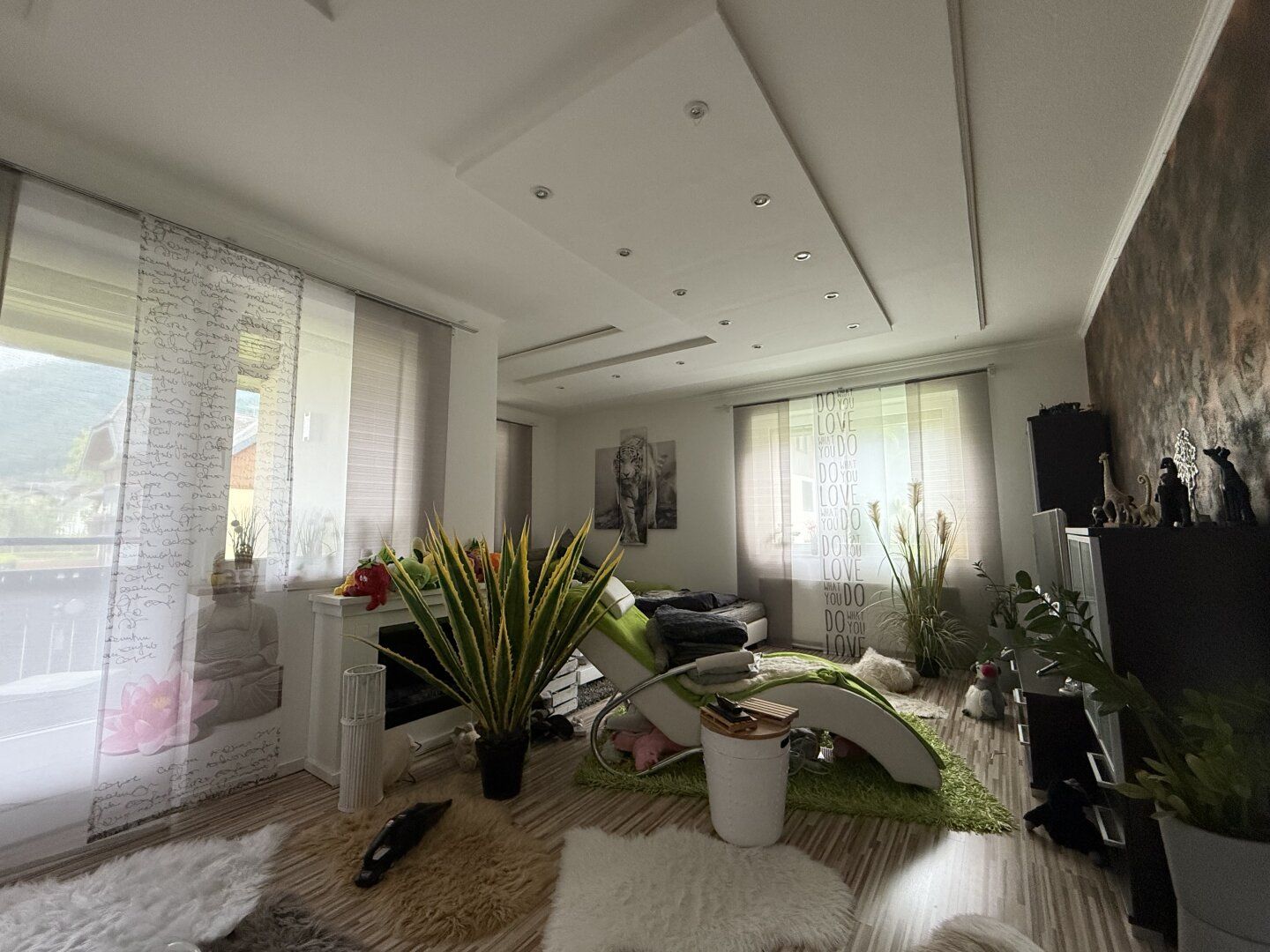 3 Zimmer - Eigentumswohnung mit westseitiger Loggia und Tiefgaragenabstellplatz