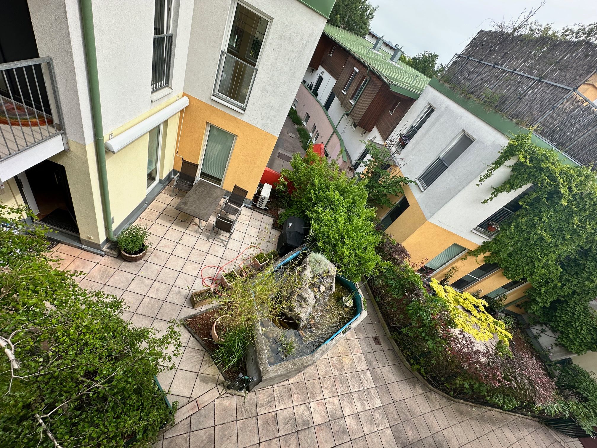Familienfreundliche 3-Zimmer-Wohnung mit großer Terrasse & Garagenplatz in der Draschestrasse