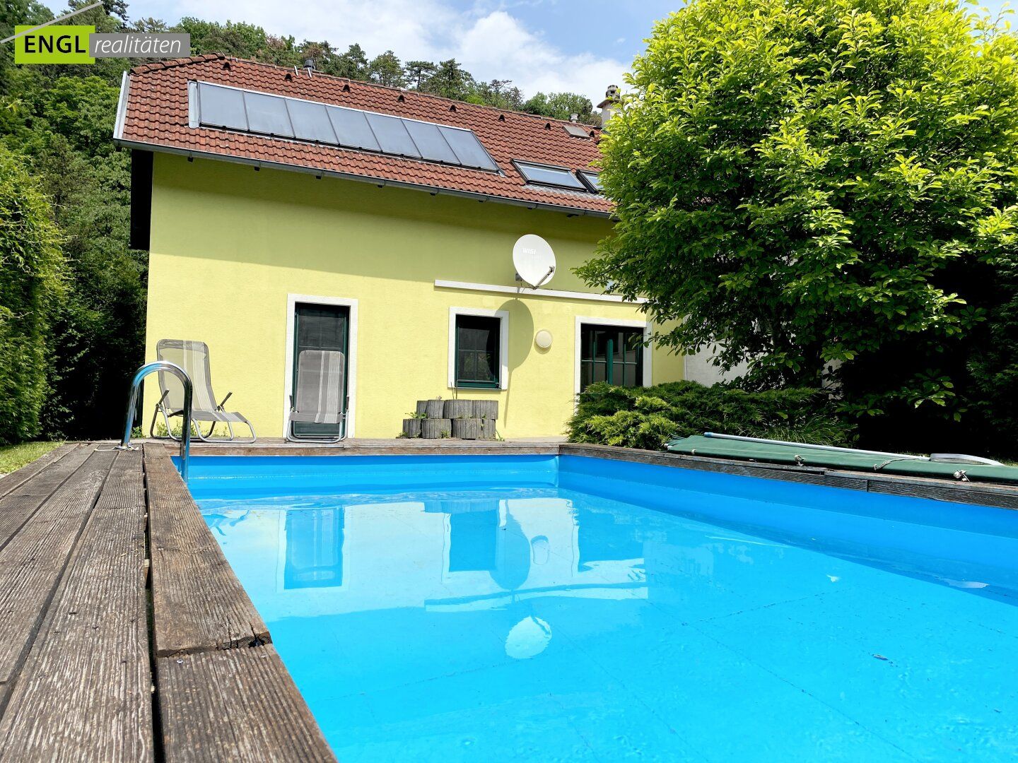 Doppelhaushälfte Hinterbrühl/Weissenbach mit Pool großer Terrasse und gemütlichen Garten