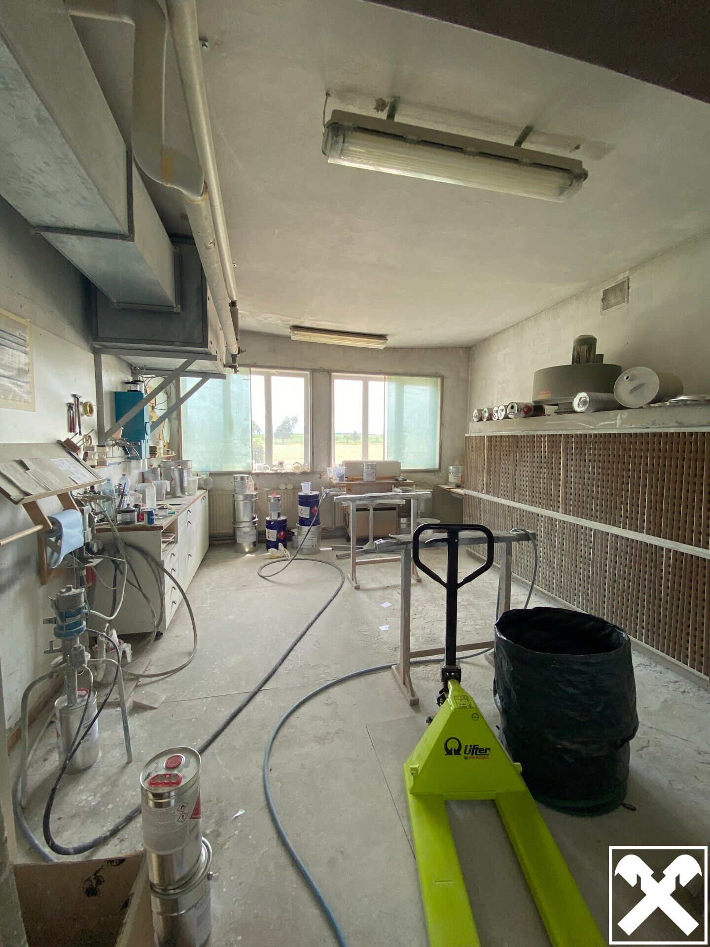 Vielfältig nutzbare Gewerbefläche mit Garage - Ansicht 3