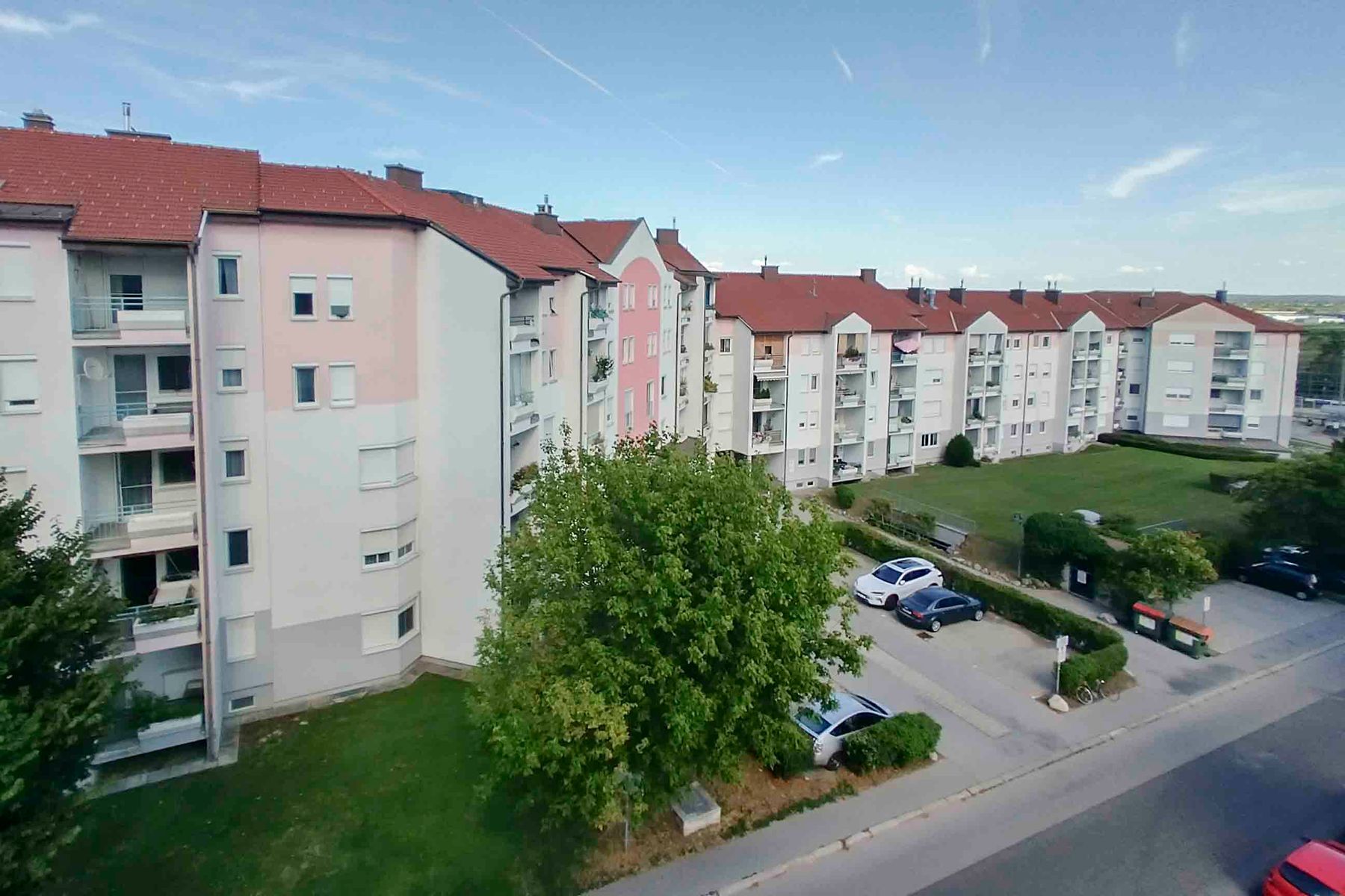 Top gelegene Eigentumswohnung mit verglaster Veranda & Parkplatz in Eisenstadt