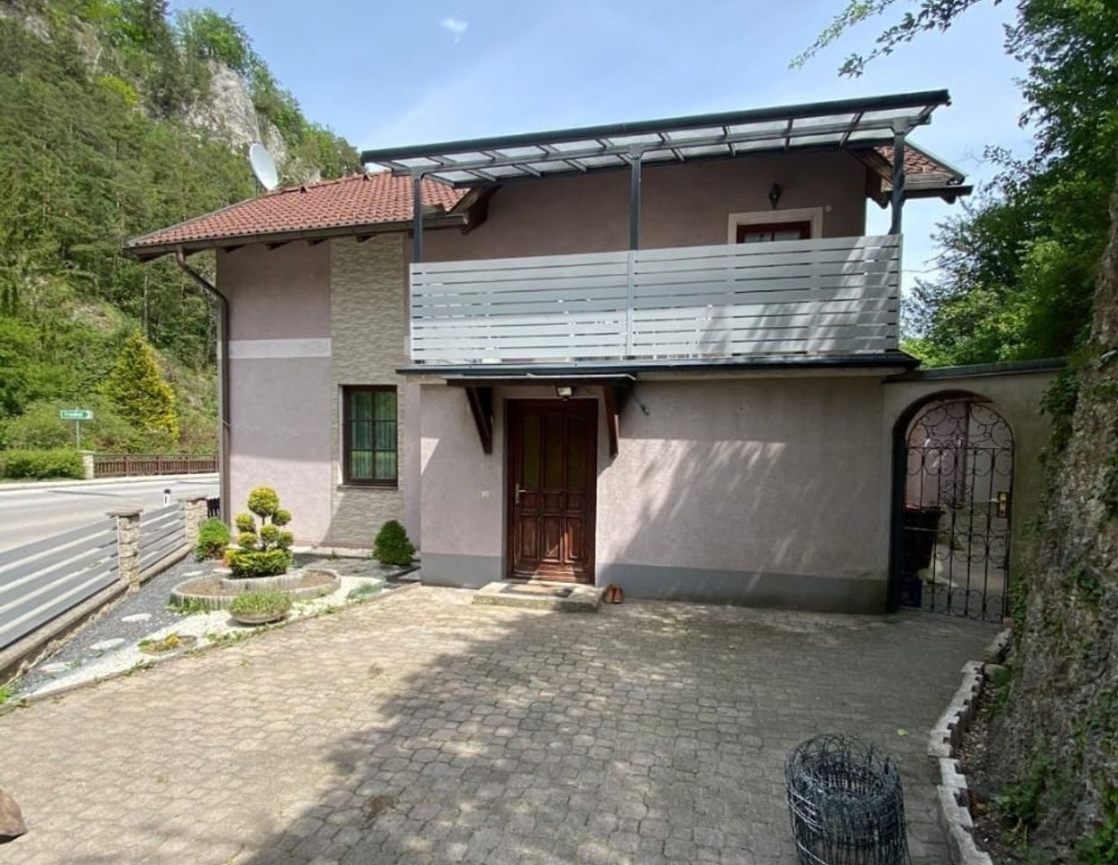 EINFAMILIENHAUS IN SCHOTWIEN BEI GLOGGNITZ