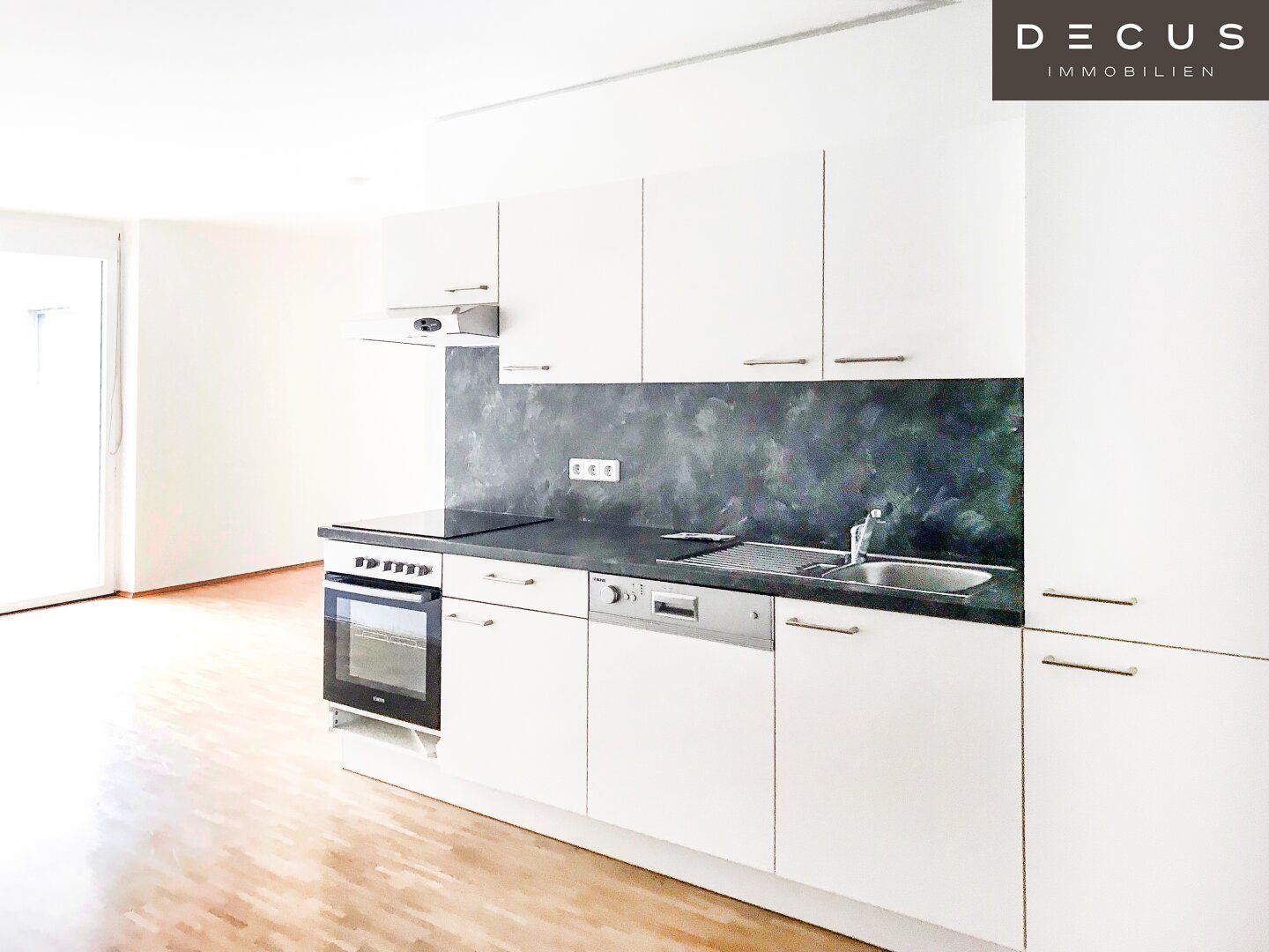 | GARTENWOHNUNG | HAUPTBAHNHOF | 3-ZIMMER
