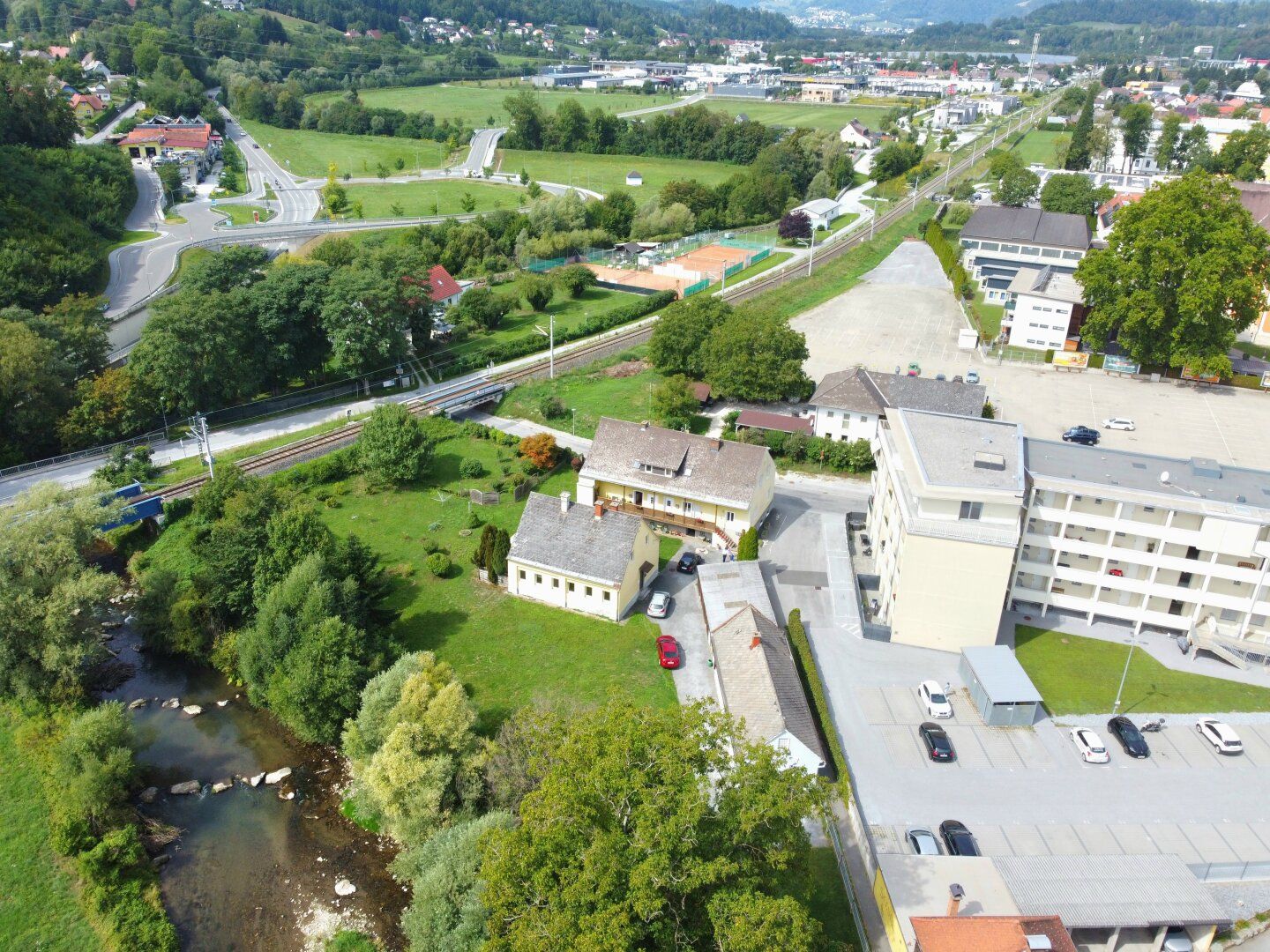 Sonniges Grundstück mit 2,0 Bebauungsdichte im Zentrum von Voitsberg! Kerngebiet! - Ansicht 3