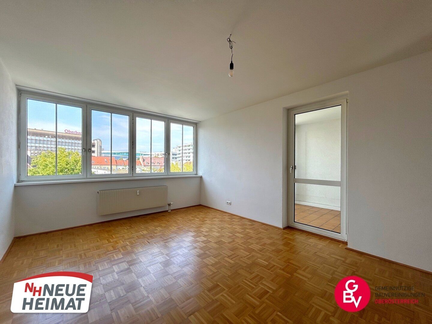 TOLLE LINZER CITYWOHNUNG MIT 3 ZIMMER, 2 BÄDER UND GERÄUMIGER LOGGIA!