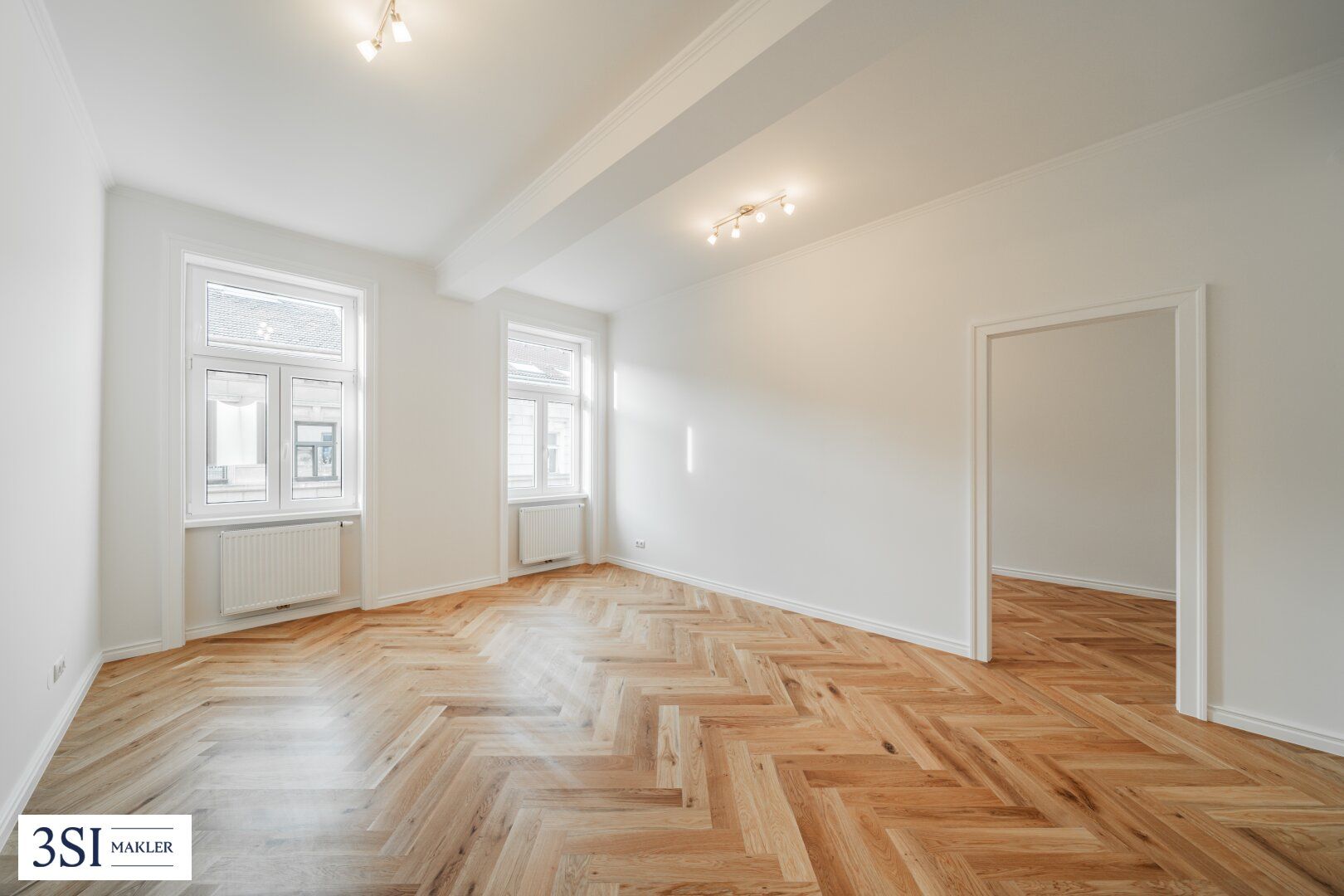Generalsanierte Altbauperle mit Balkon - Exklusives Wohnen mit Charme und Klasse