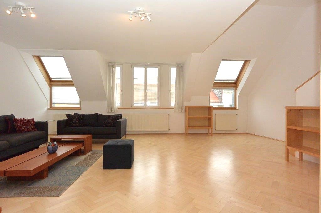 Neubau - helle 4 Zimmer Dachgeschoss Maisonette inkl. Terrasse in Währing!
