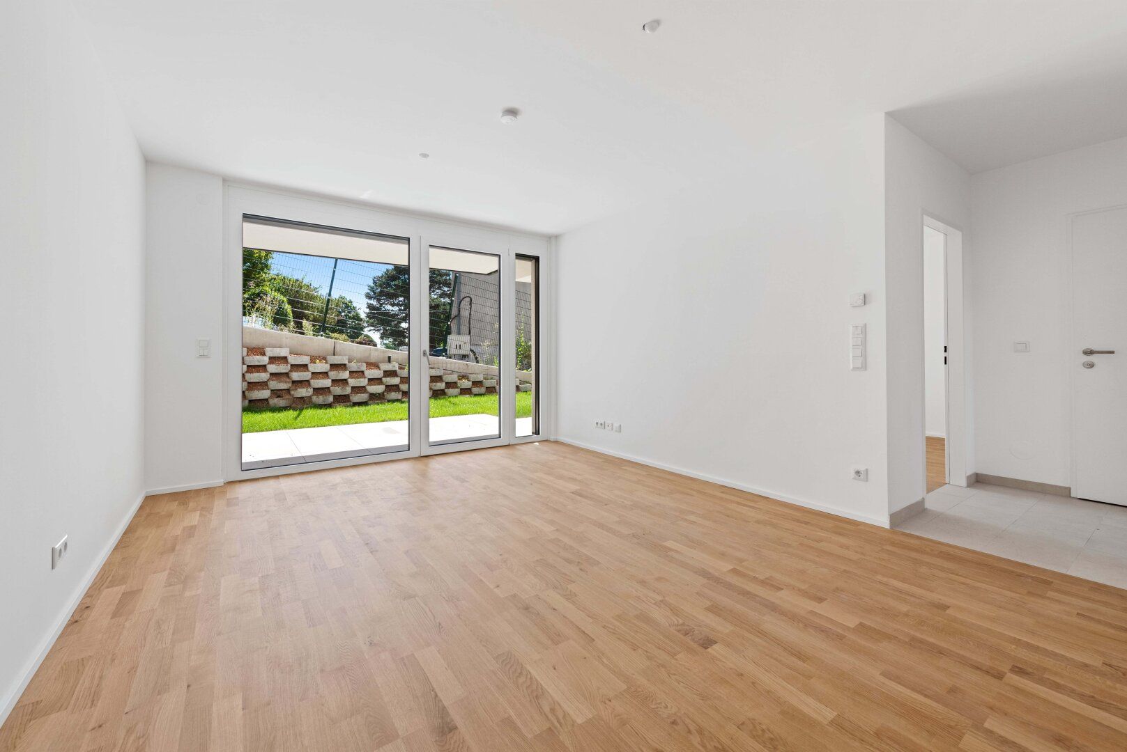 Gemütliche 2-Zimmer-Wohnung mit Garten - Top 1.01
