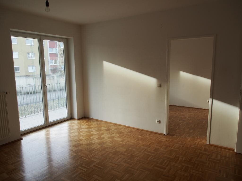 Charmante 3-Zimmer Erdgeschosswohnung - Loggia und Terrasse - Luftenberg - Vista 2