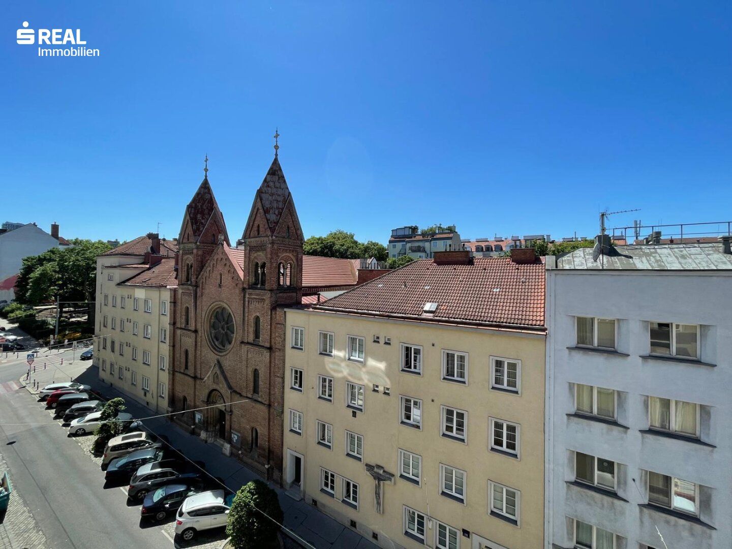 Helle & gut aufgeilte 3 bis 4 Zimmer-Wohnung in zentraler Lage mit Gemeinschaftsgarten