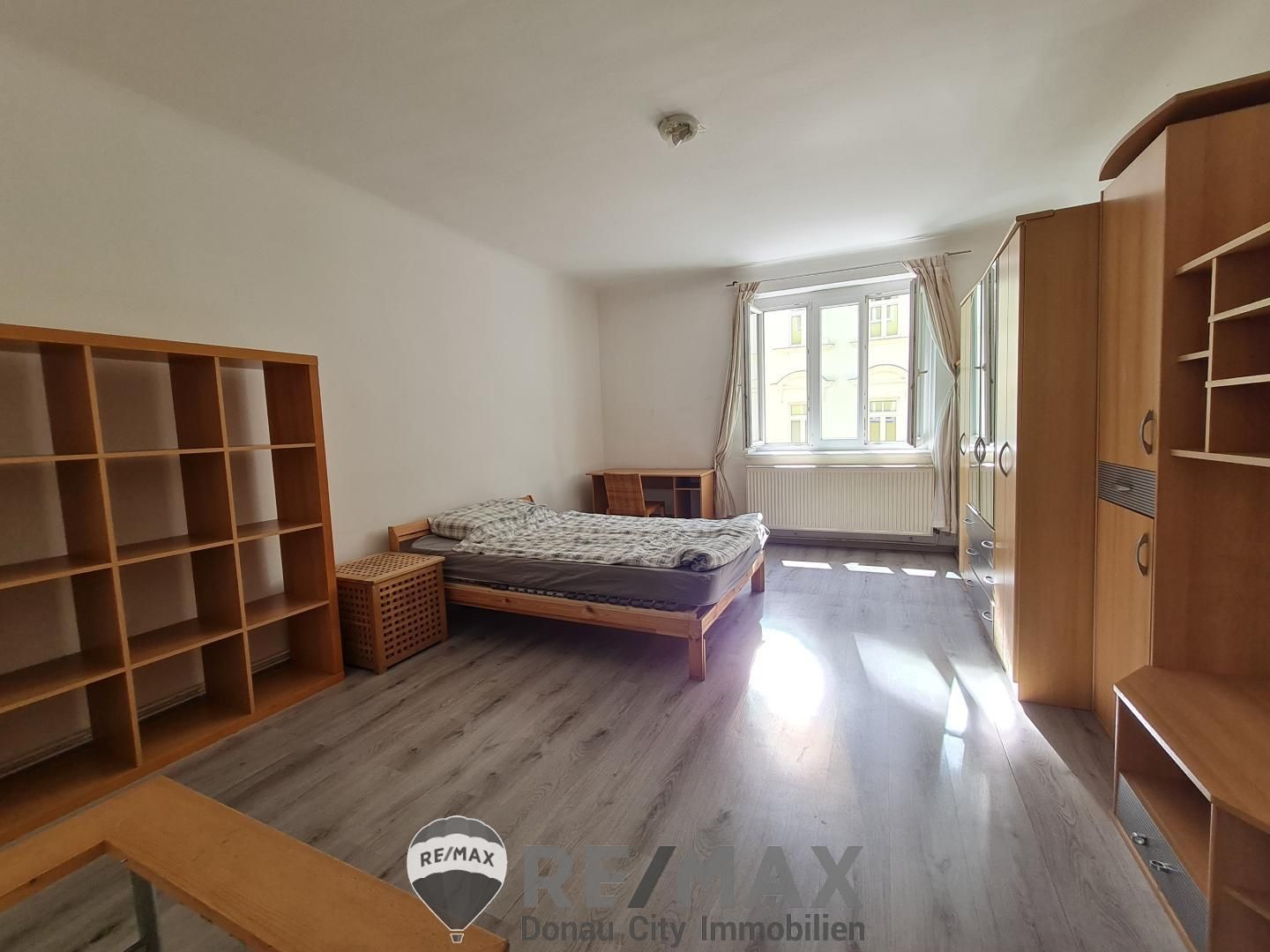 OPEN HOUSE - 
