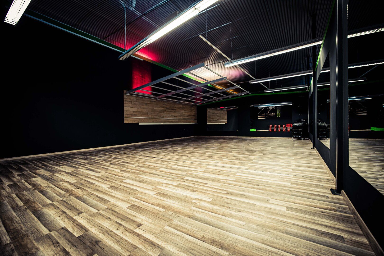 Nachfolger gesucht! Gut geführtes Fitnessstudio sucht neuen Betreiber ...! inkl. sämtlicher Sportgeräte, Gastro, Mitglieder Übernahme uvm. - Ansicht 5