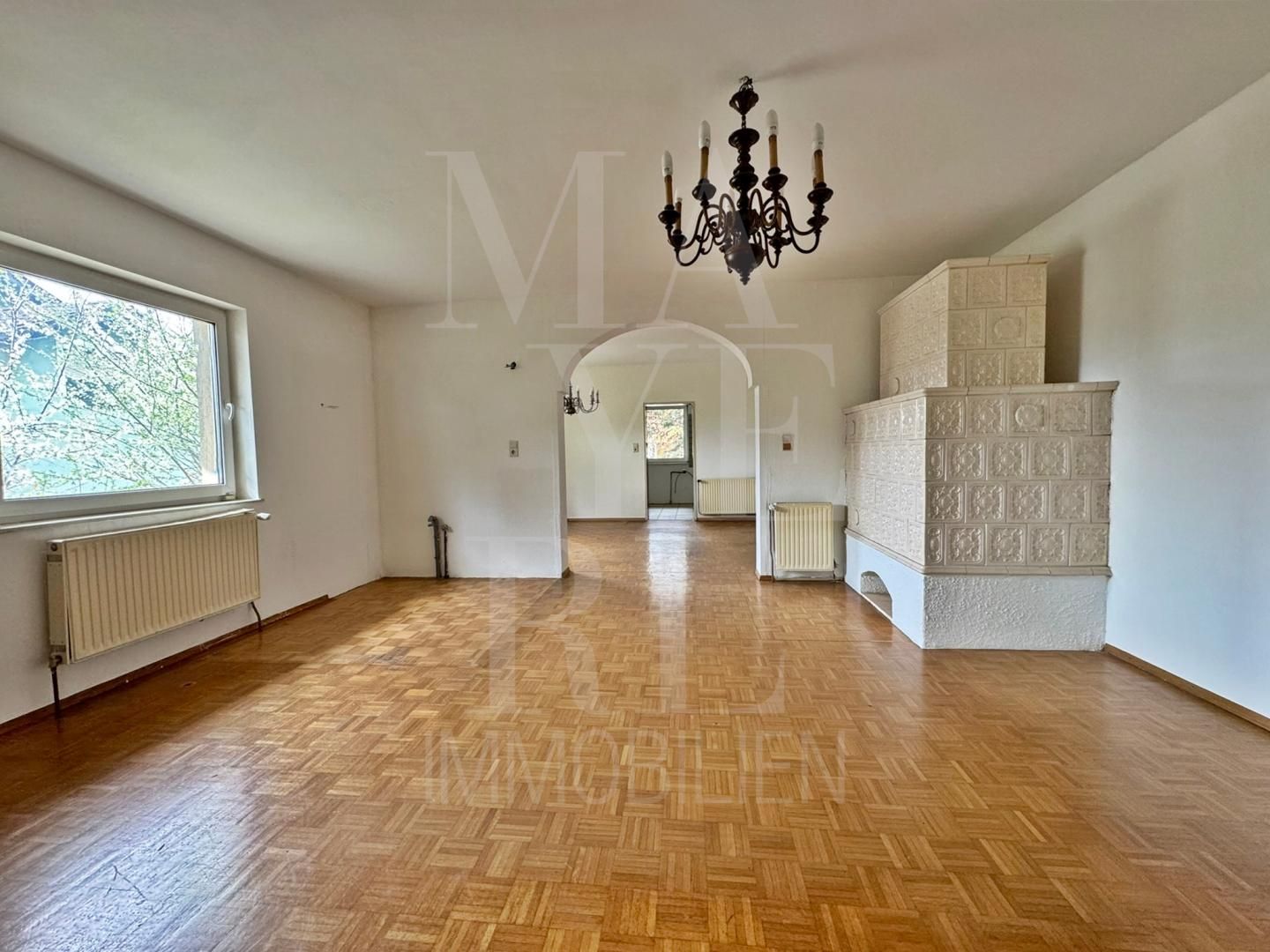 Einfamilienhaus mit rund 920 m² Grundstück - RUHELAGE