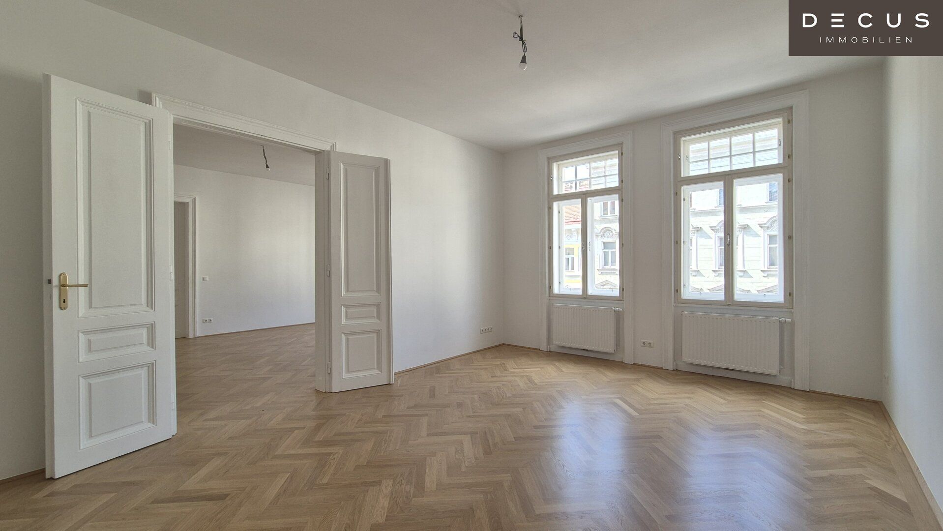 | 5 ZIMMER | ERSTBEZUG NACH SANIERUNG | REPRÄSENTATIVES HAUS |