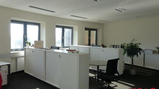 Büro3