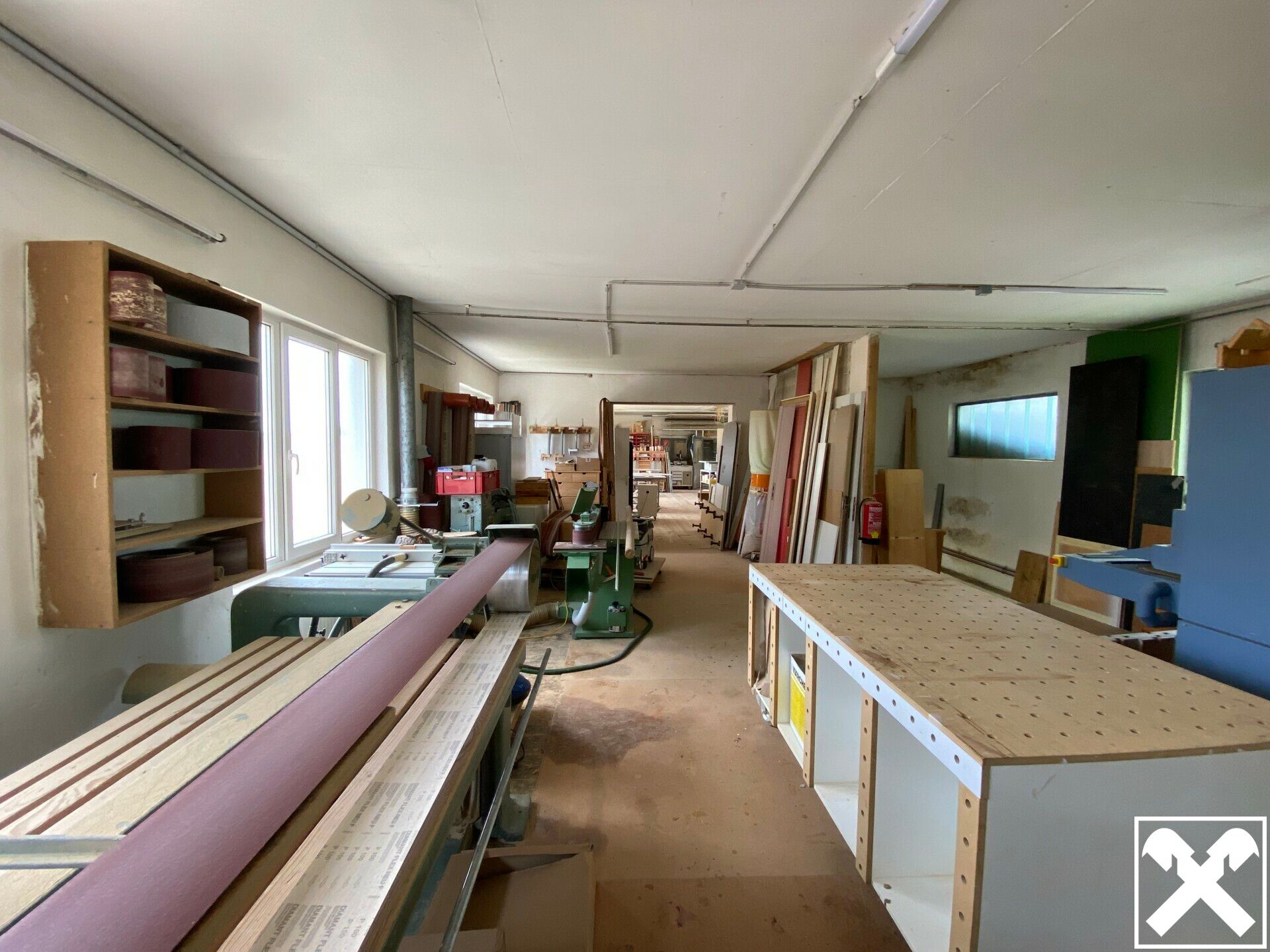 Vielfältig nutzbare Gewerbefläche mit Garage - Ansicht 5