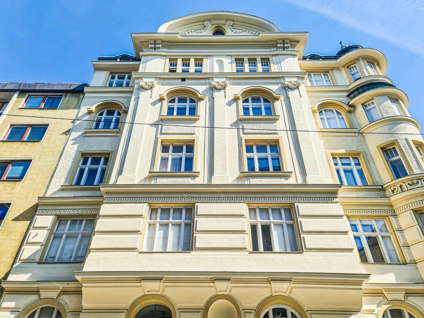 GESCHICHTSTRÄCHTIG - Gediegener Wohnsitz in historischem Ambiente!