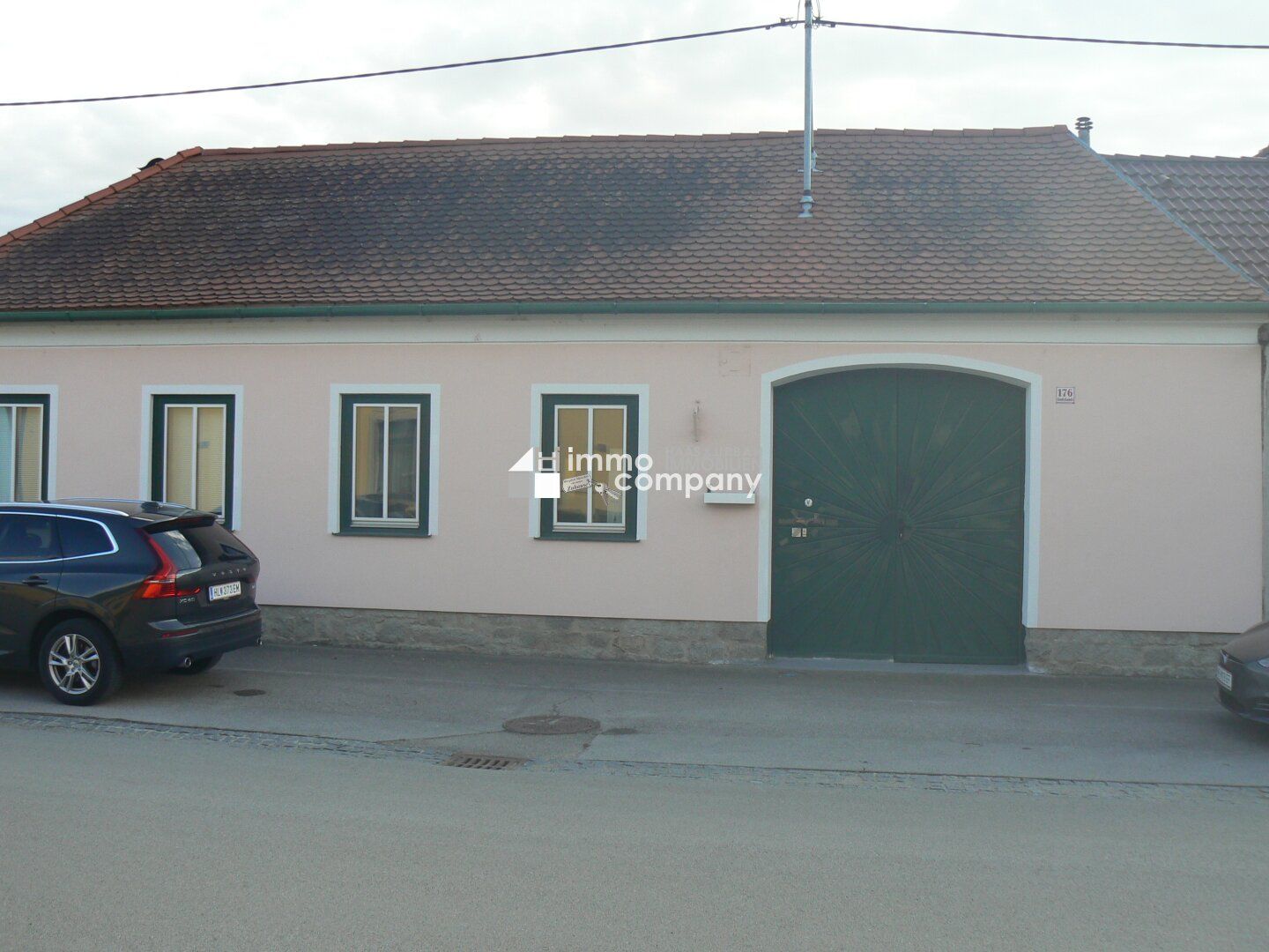 Einfamilienhaus in Großkadolz: Sanierungsbedürftig, 110m² für nur 84.000€!