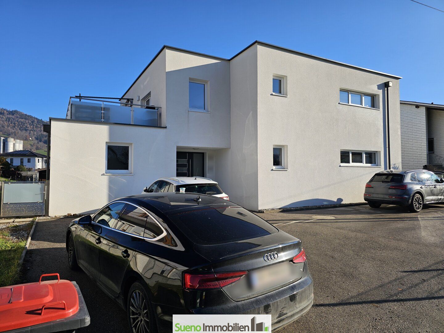 Modernes Haus mit 2 getrennten WohnEinheiten in Kirchdorf-Zentrum