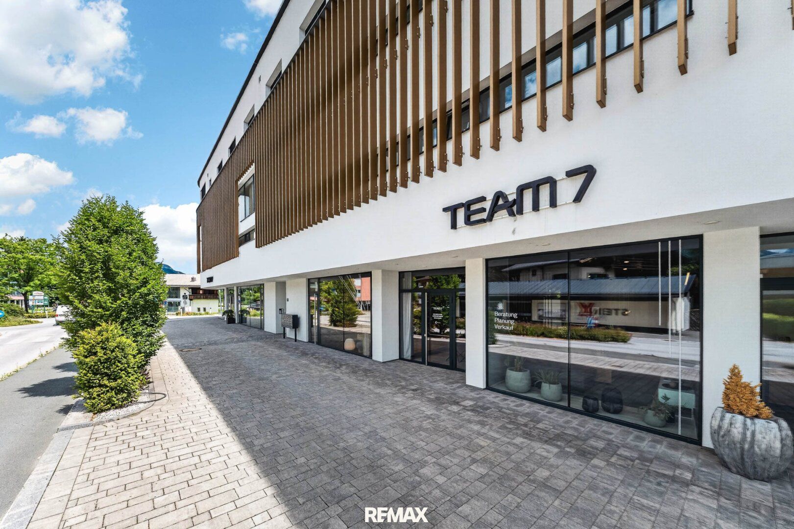 Flexible Geschäftsfläche in Bestlage - ideal für Showroom, Büro oder Handel