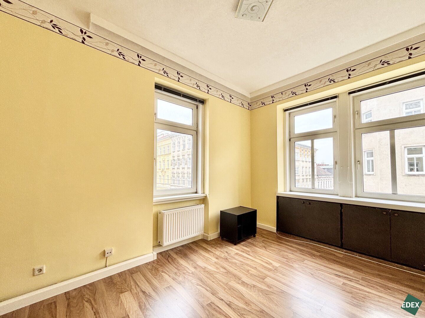 Familienhit: 5-Zimmer-Altbauwohnung mit Potential