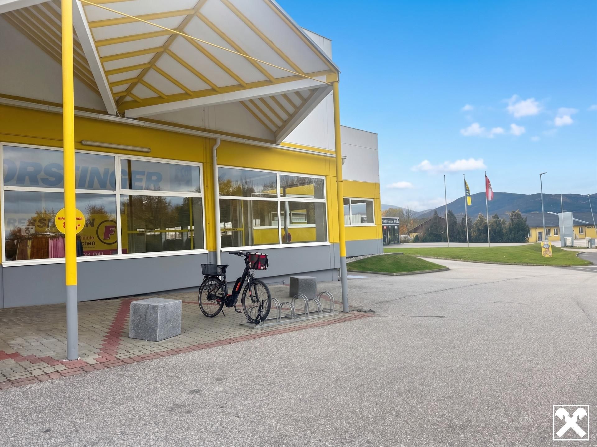 Hochfrequentierte Gewerbeimmobilie-ehemalige Forstinger-Filiale in Top-Lage - Ansicht 2