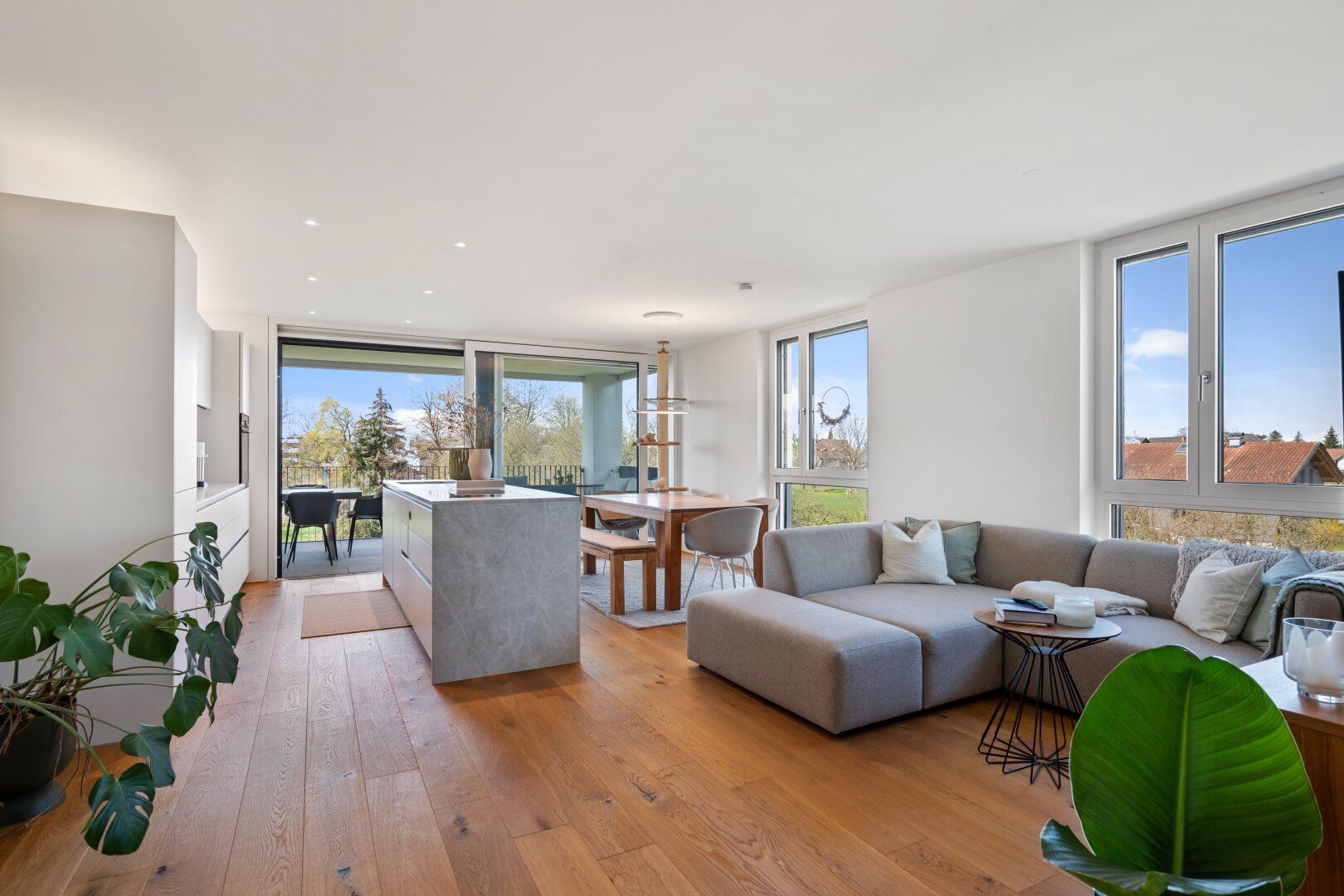 Exklusive 4-Zimmer Wohnung mit Terrasse in Hard