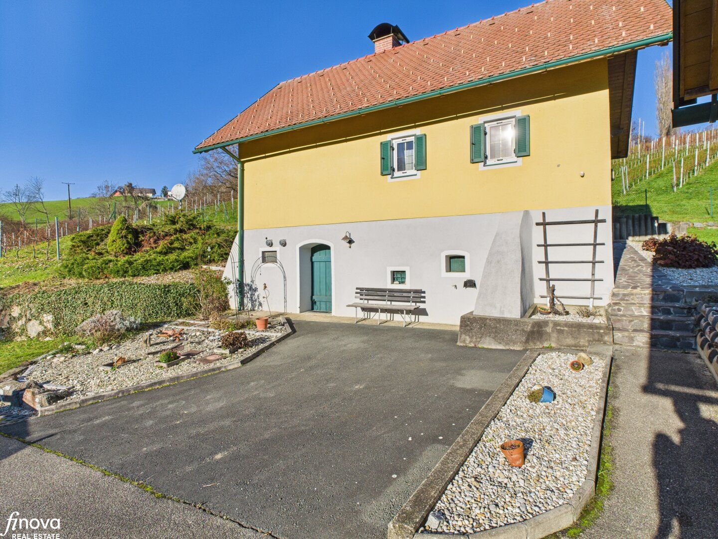 Malerisches Wohnhaus in absoluter Alleinlage - Ihr Rückzugsort inmitten der Südsteirischen Weinberge (Grubtal/Gamlitz) - Vista 6