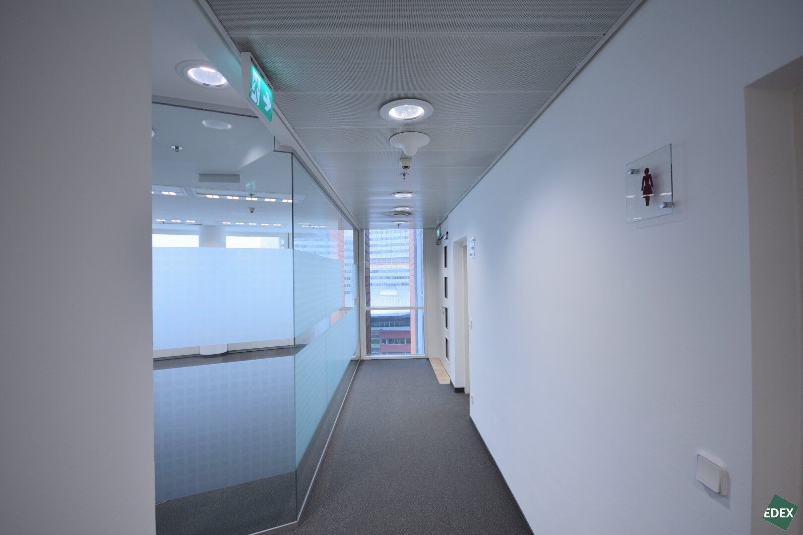 Modernes Arbeiten im Andromeda Tower! - Mehr
