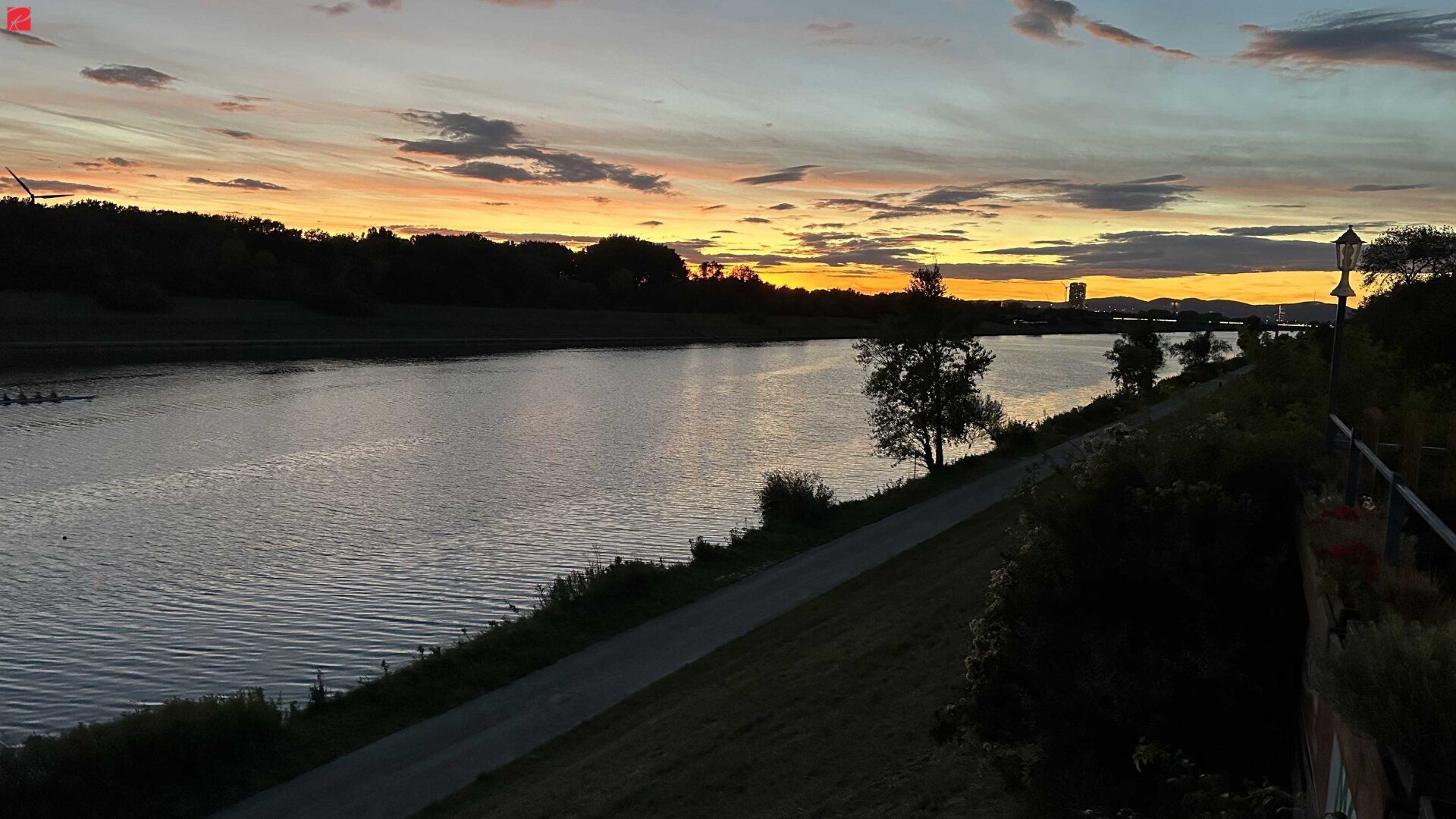 Restaurant + Wohnung - Freizeitoase an der neuen Donau (Sommerbetrieb) - Ansicht 2