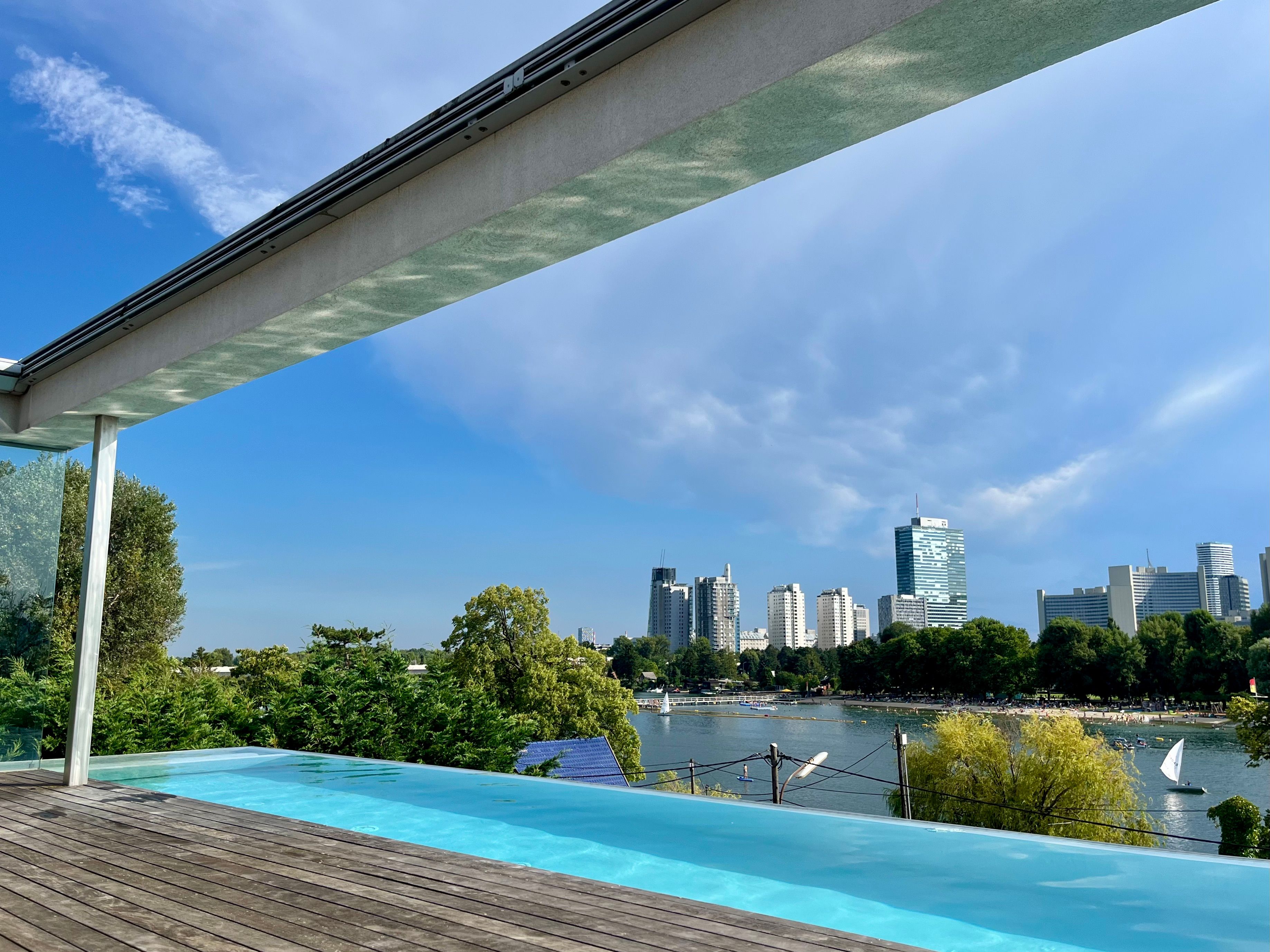Architektenvilla mit privaten Dachpool und Alte Donau Blick