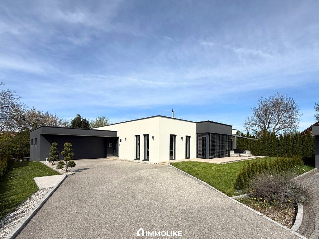Beeindruckend. Stilvoll. Hochwertig. (R e s e r v i e r t) - Ihr neues Traumhaus in Laakirchen!